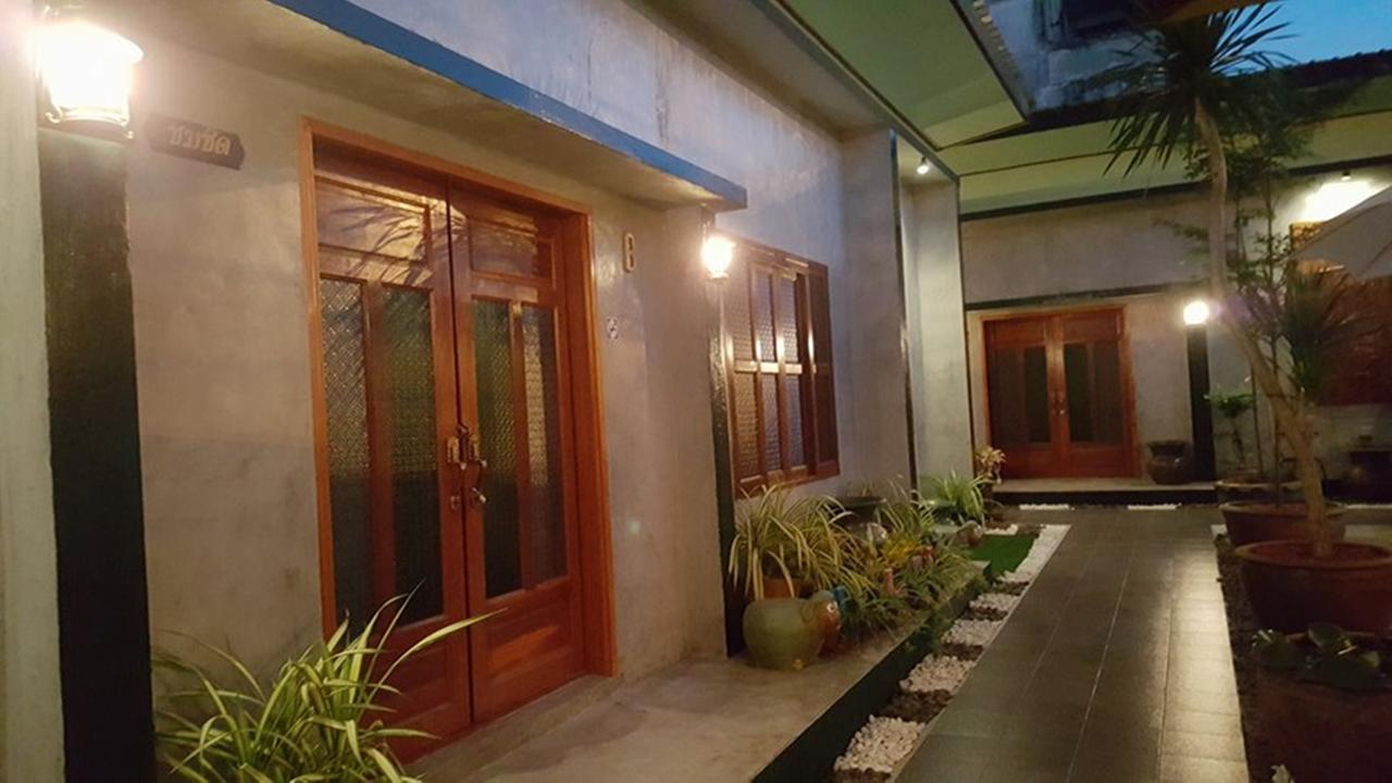 Pk Hostel Ayutthaya Exteriér fotografie