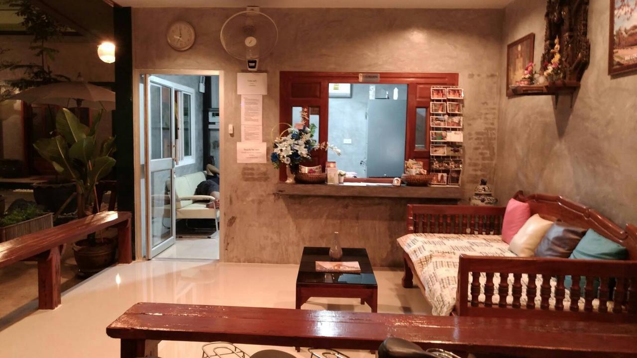 Pk Hostel Ayutthaya Exteriér fotografie