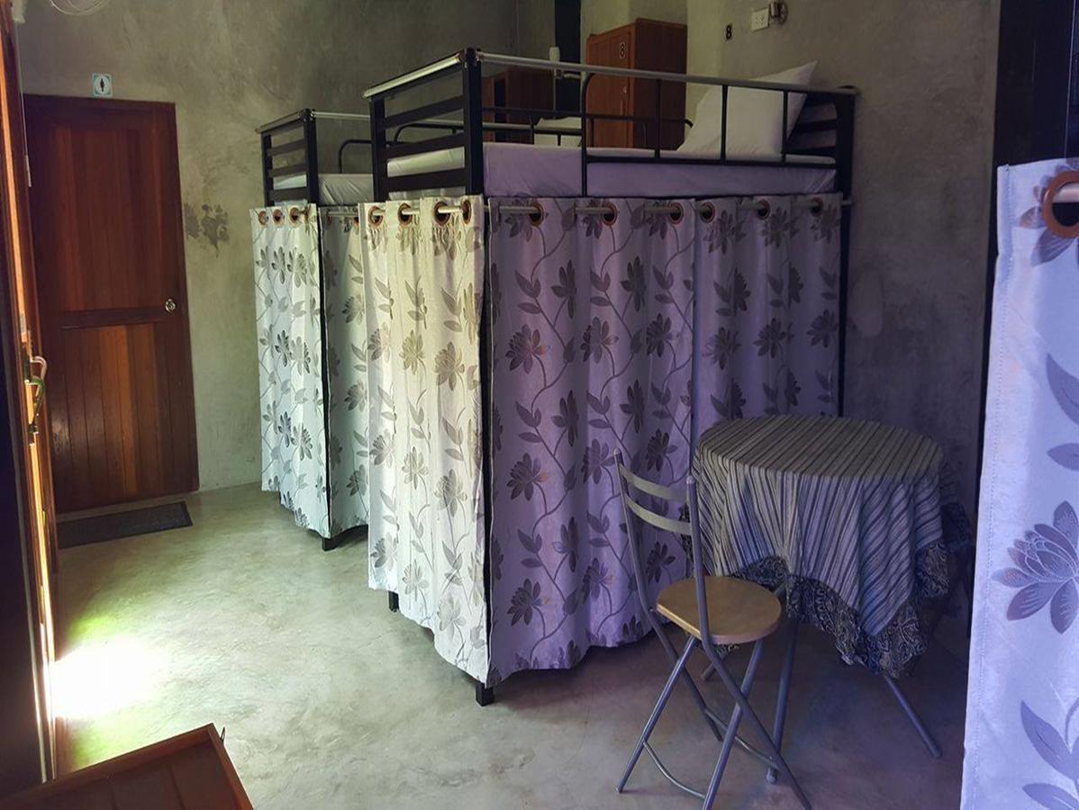 Pk Hostel Ayutthaya Exteriér fotografie